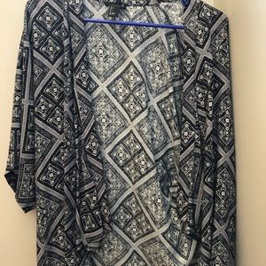 Gray and black kimono